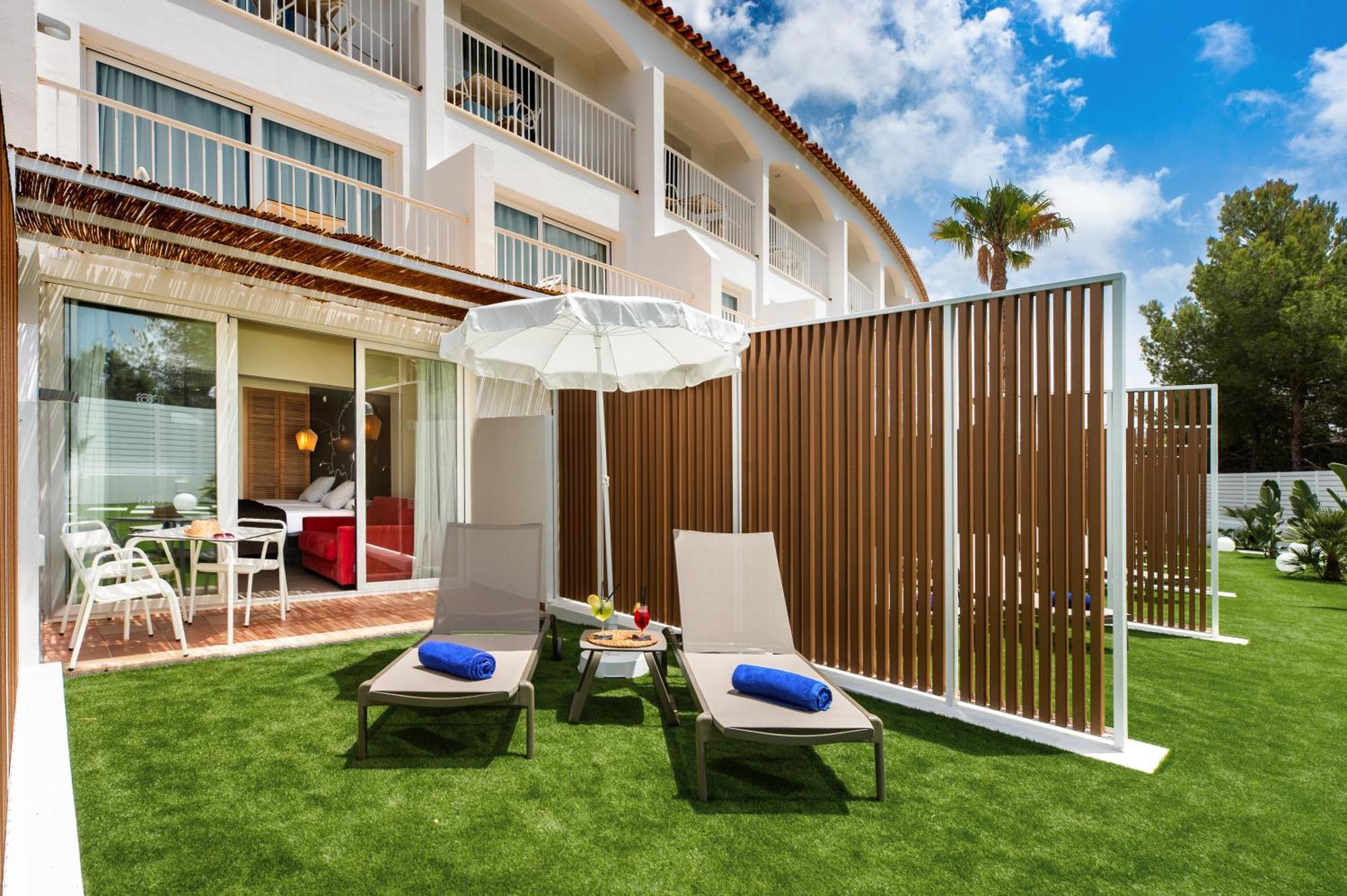 Hotel Vibra Cala Tarida-3Sup Кала Тарида Экстерьер фото